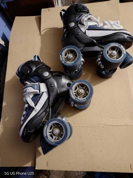 Продавам ролкови кънки