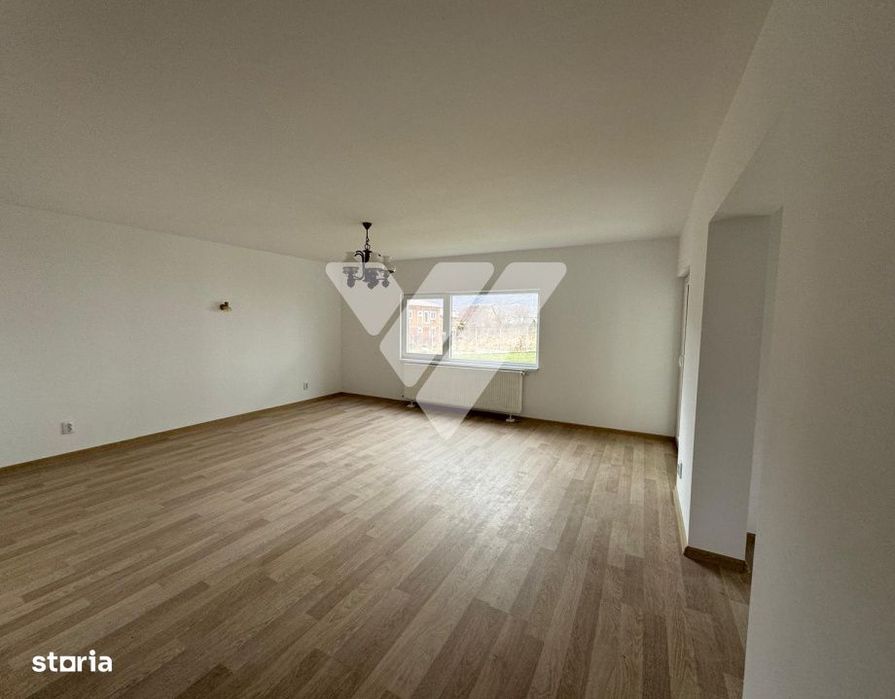 Casa LA CHEIE 4 camere si teren 386 mp de vanzare in Cisnadie Sibiu
