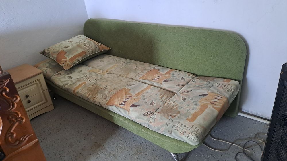 Продам тахту с уголком