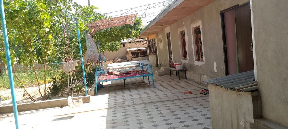 srochna uy sotiladi jizzaxda