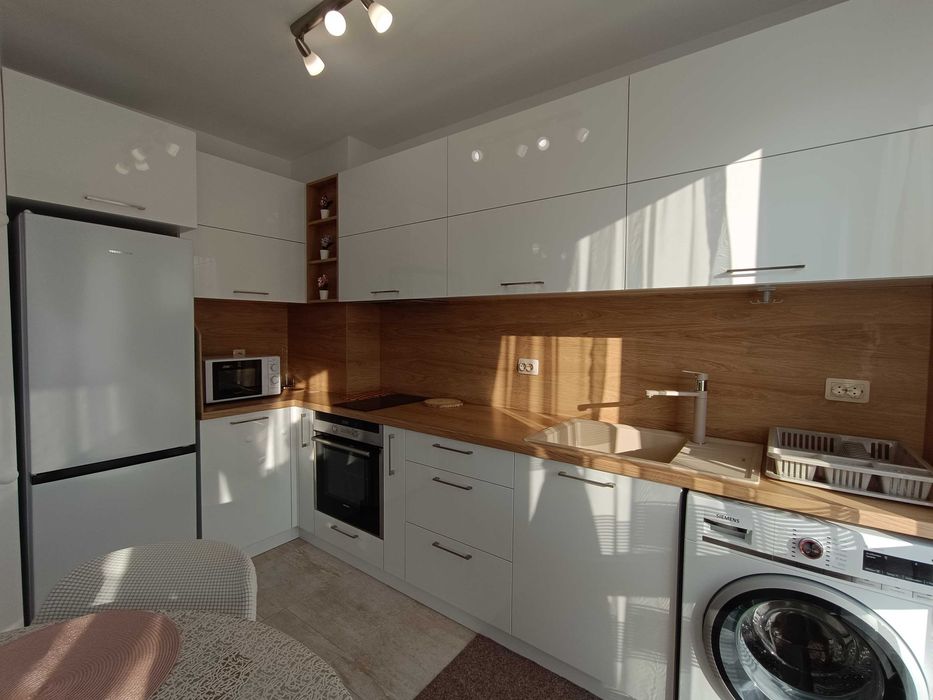 Луксозен Апартамент Под Наем