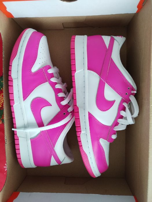 Adidasi Nike dunk low noi mărimea 39