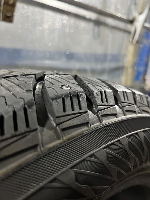 Продам резину в отличном состоянии