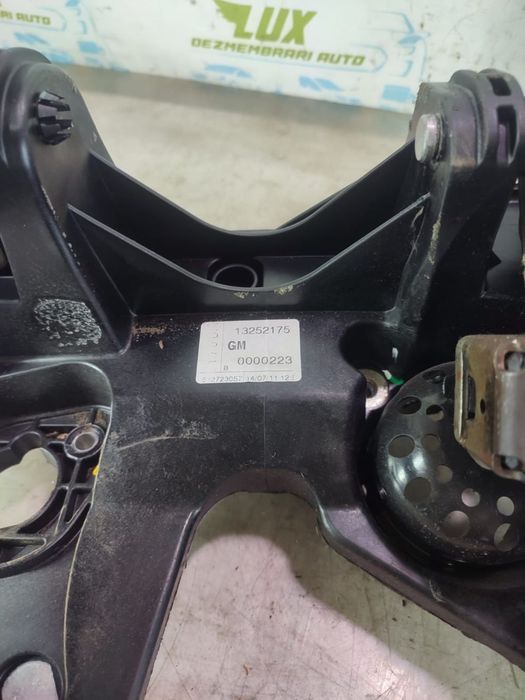 Pod pedalier 13252175 Opel Astra J [2009 - 2012] 1.7 cdti A17DTJ