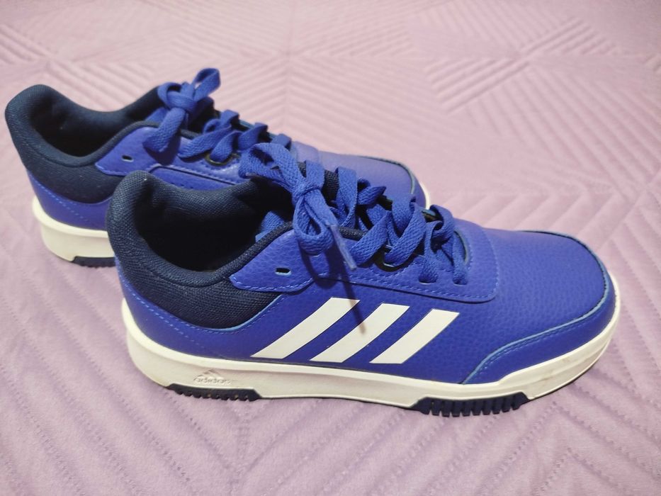 Дамски маратонки Adidas 36 номер/22.5см/