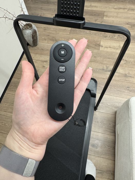 Продам беговую дорожку