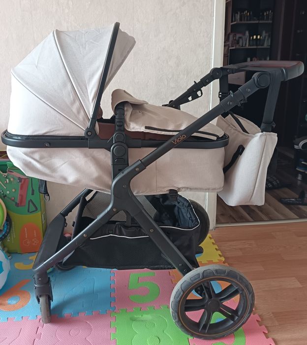 Бебешка количка Lorelli