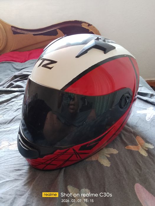 Продаю шлем разме М