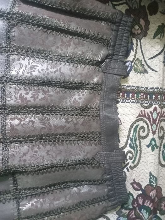 Красивая кожаная юбка.10 тыс