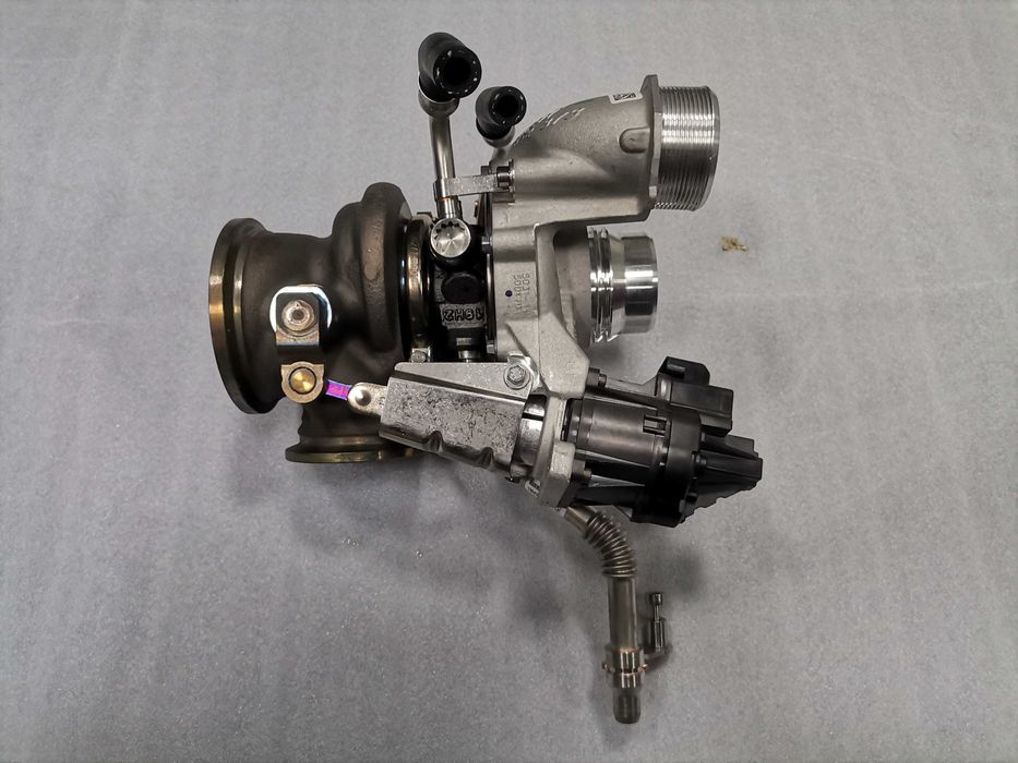 Турбокомпресор 7852373 BMW M5 F90 M8 F91 X5M F95 X6M F96 Цилиндри 5-8