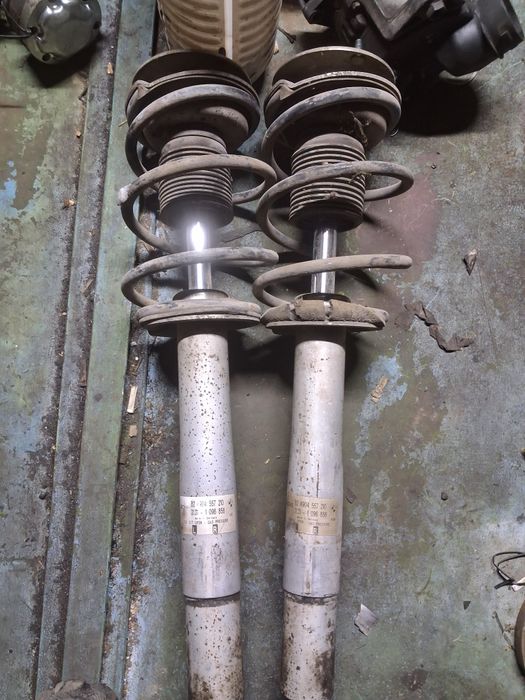 Стойки в сборе бмв е39 оригинал