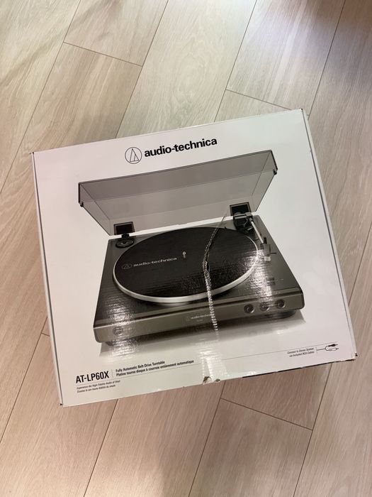 Продам проигрыватель Audio Technica AT-LP 60x