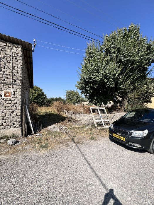 Продам Участок 10,7 сотки Ляйляк махаля Жданов цена 100.000$