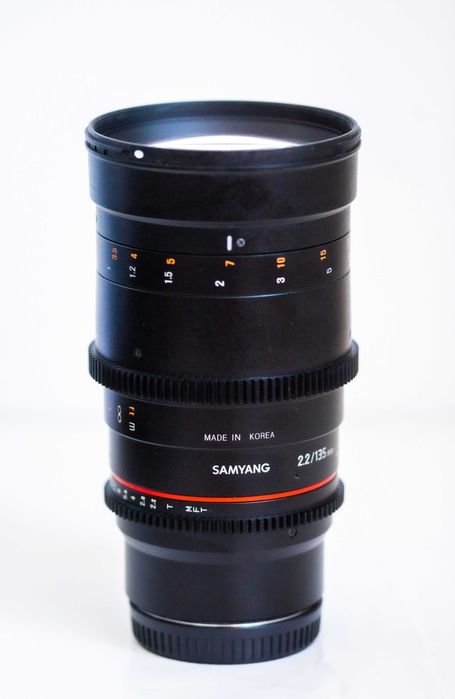 Obiectiv Cinematic SAMYANG 135 mm t 2.2 ED UMC VDSLR MK II - SONY FE