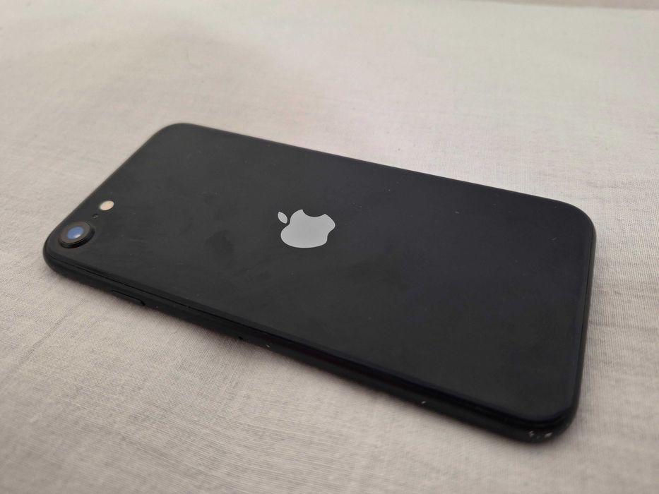 Iphone SE Gen 3 64GB
