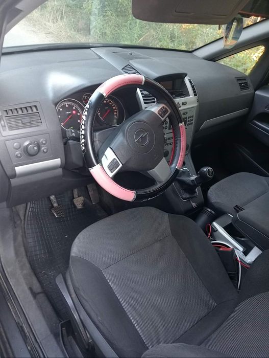 Opel Zafira 2010