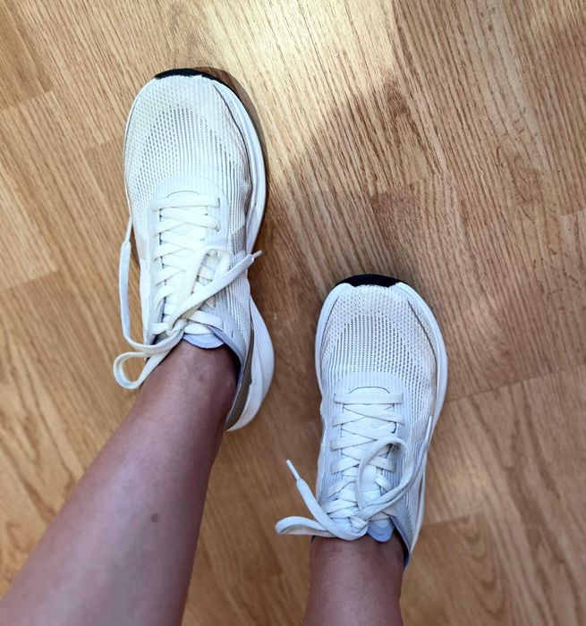 Oysho дамски маратонки – размер 40, изключително леки