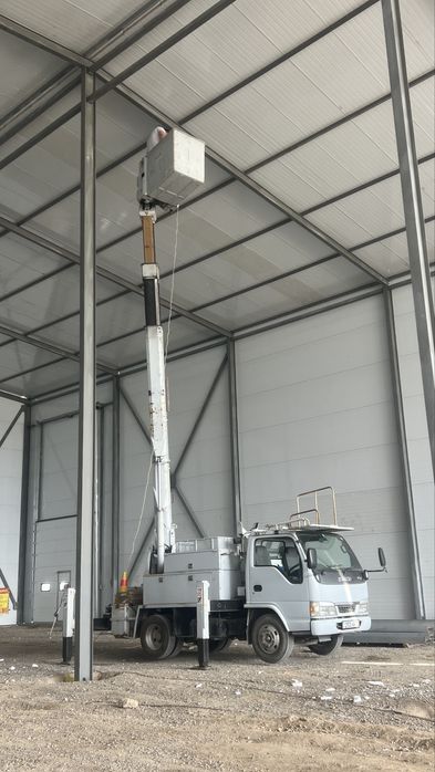 Автовышка ( АГП) ( кобра)