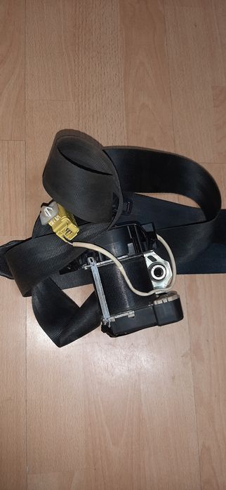 Въстановяване на колани на катастрофирали  автомобили