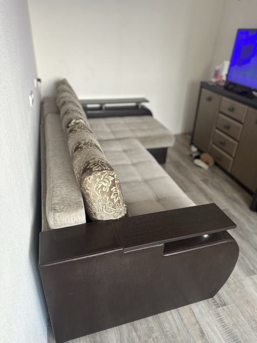 Срочно продам раскладной диван