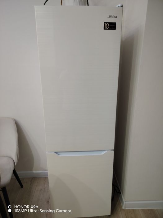 Холодильник Midea
