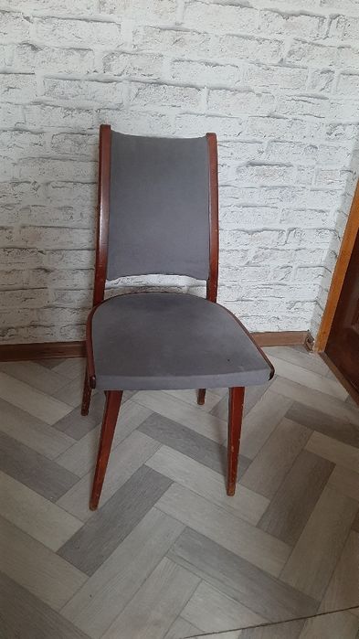 Продам стулья кресла столы