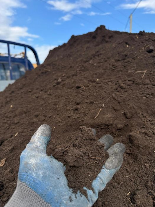 Перегной Чернозём самосвалами