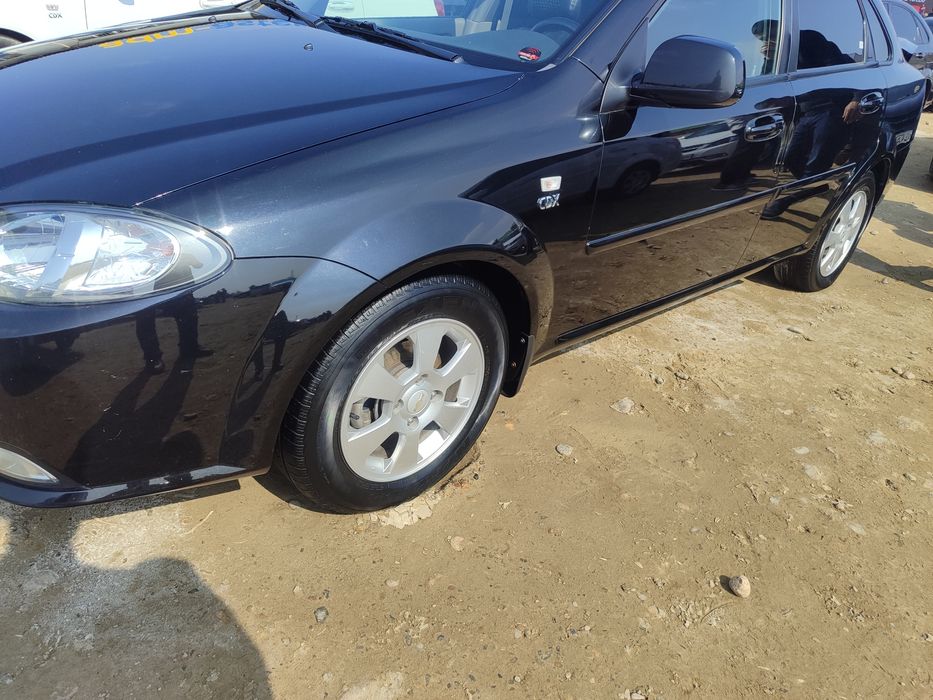 Jentra avtamat Qora gbo