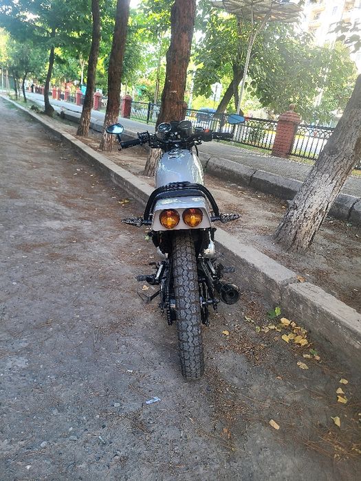 Honda cb 125T продам