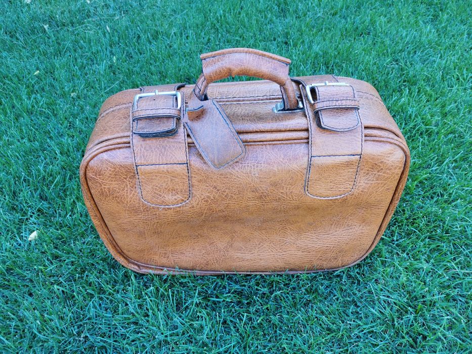 Set de geamantane,valize din piele