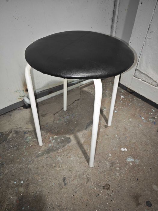 Табурет табуреты табуретка станция метро Москва