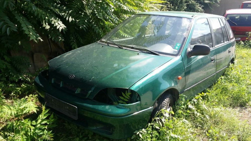 Suzuki Swift и Subaru Justy на части