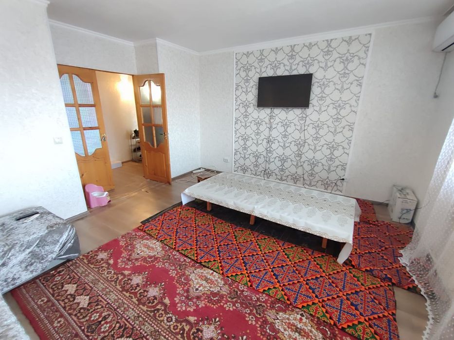 Продам 3  х комн квар., 2-40 А-3  этаж.