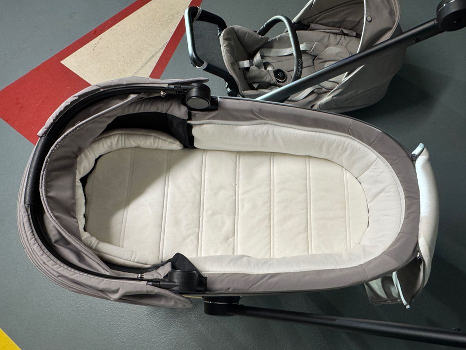 Carucior bebe Cybex Mios 3 Soho Grey si landou