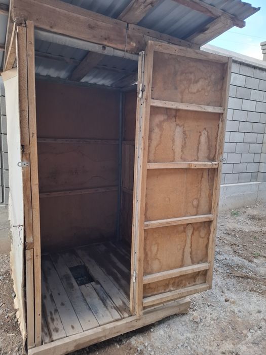 Срочно продам уличный туалет
