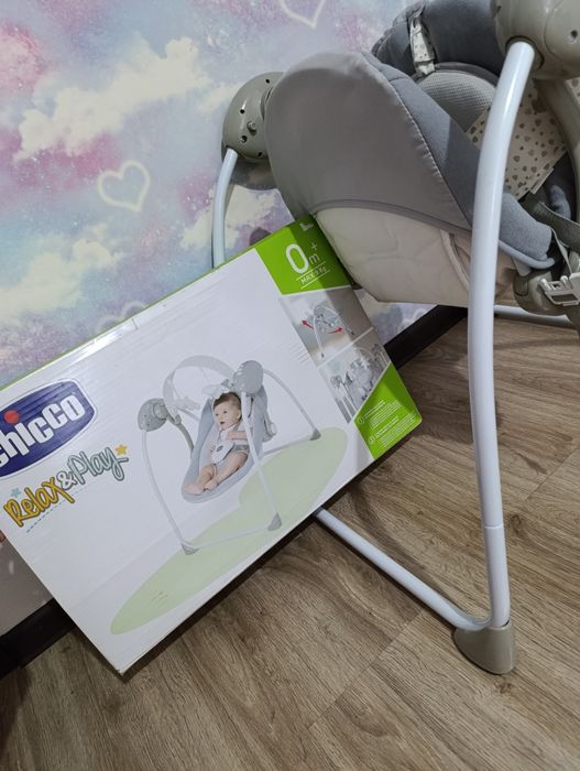 Детские качели-шезлонг Chicco Relax & Play