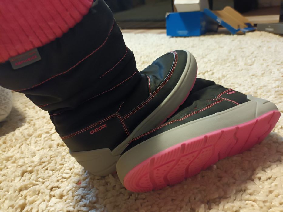 Incaltaminte ,imbracaminte fetite