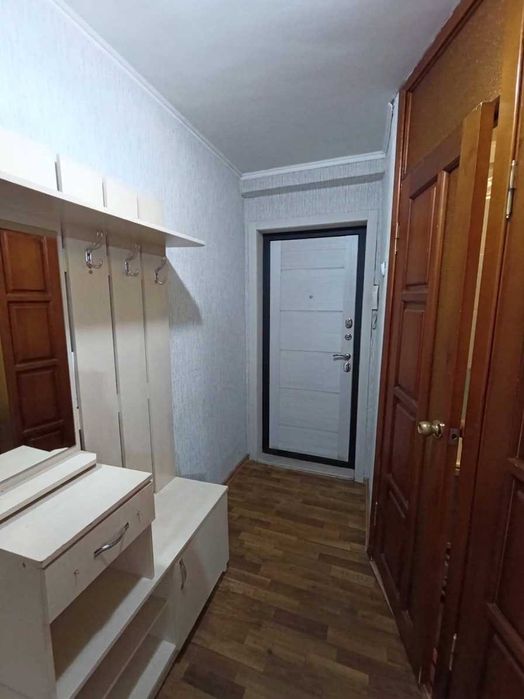Продам 2 ком квартиру 19 мкр