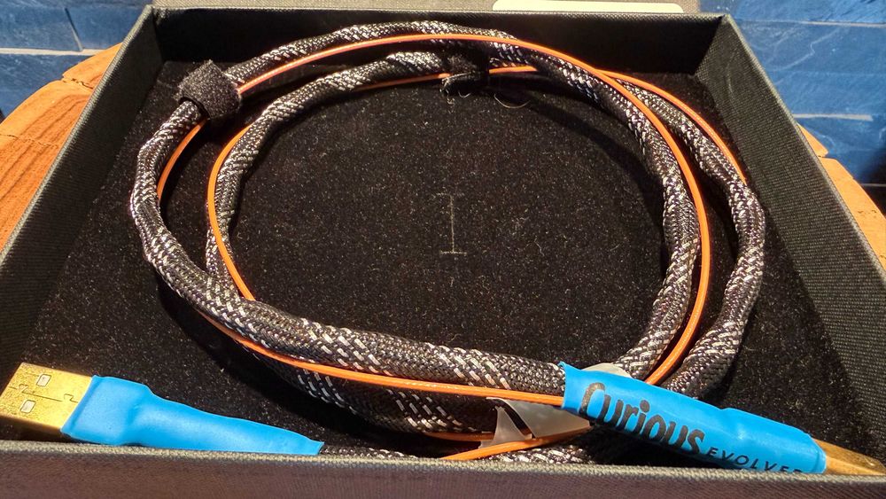 Curious Evolved USB A-B 1 m – cablu USB audio High-End – stare impecabilă