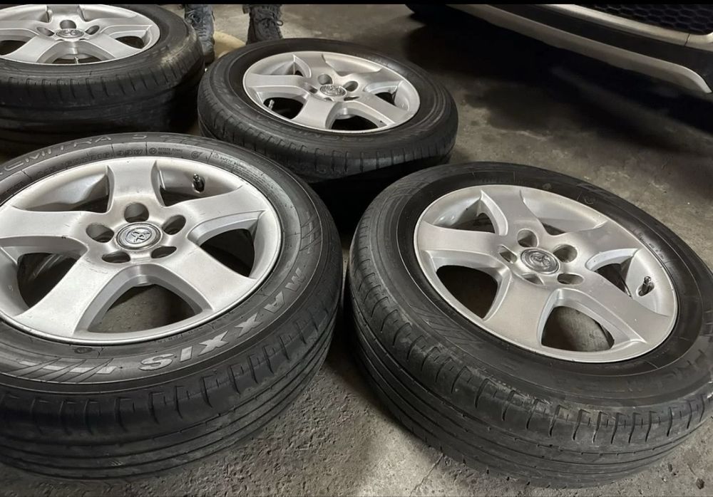 Продам диски от камри 35