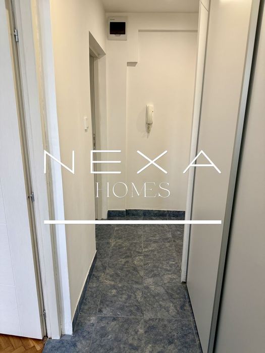Продава се Тристаен апартамент в Варна, Левски - 60 кв.м за 1385 €/кв.м - Снимка #8