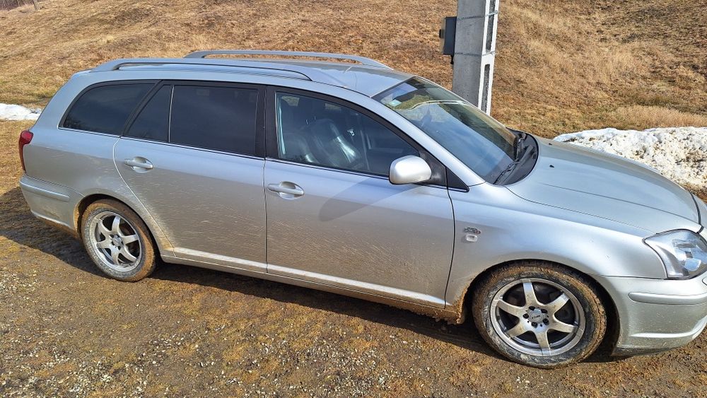 Toyota Avensis  2.0  diesel