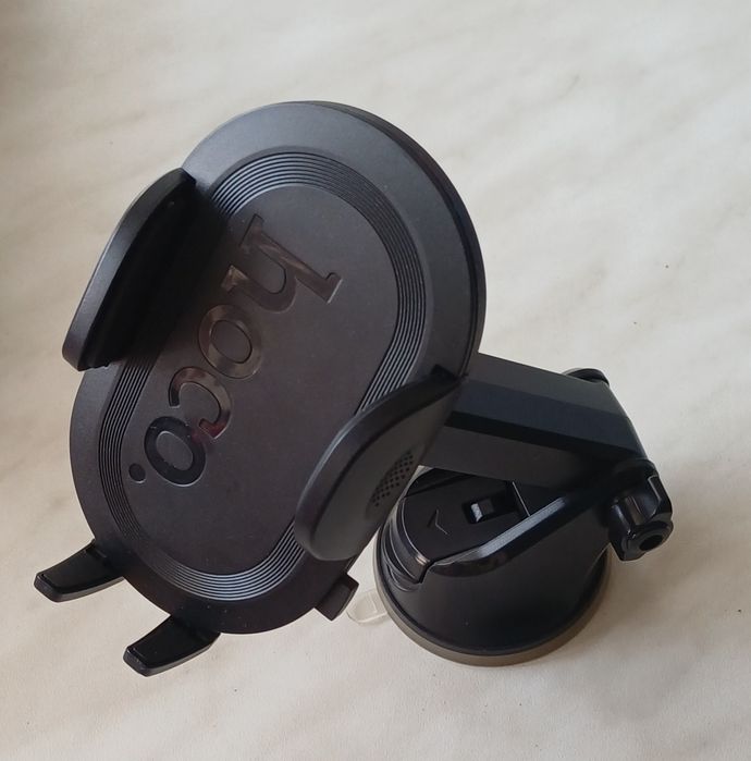 Продам держатель телефона.