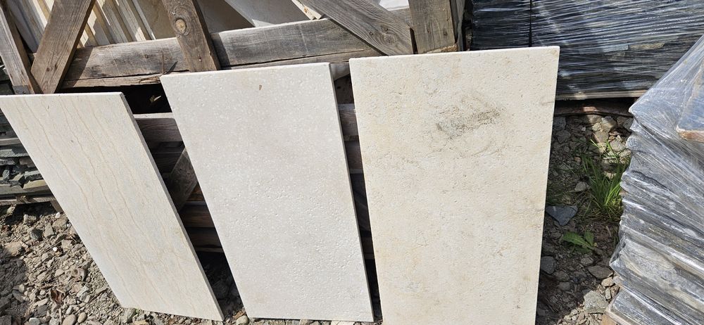 Piatră naturală diversă