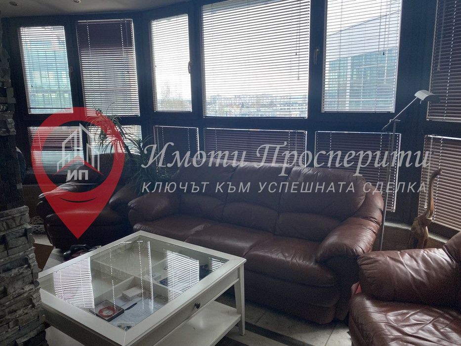 Продава се Тристаен апартамент в София, Люлин 8 - 129 кв.м за 2090 €/кв.м - Снимка #2