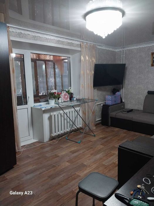 Продам 2 ком. 3 этаж, Парковая 82, 7800 млн