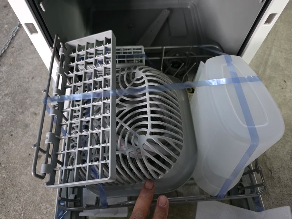 Masina de spălat vase mini noua