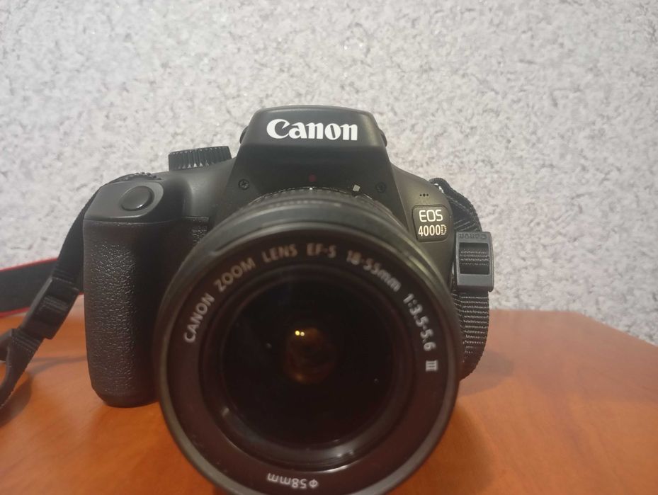 Фотоаппарат Canon EOS 4000D