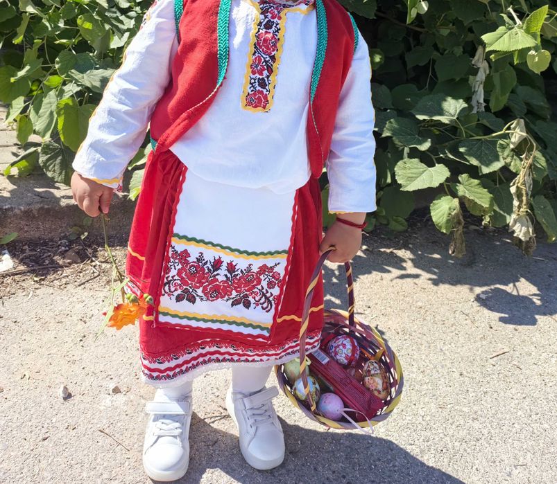 Детска народна носия