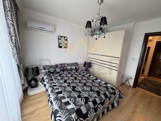 Продава се Тристаен апартамент в Свети Влас - 112 кв.м за 1812 €/кв.м - Снимка #9